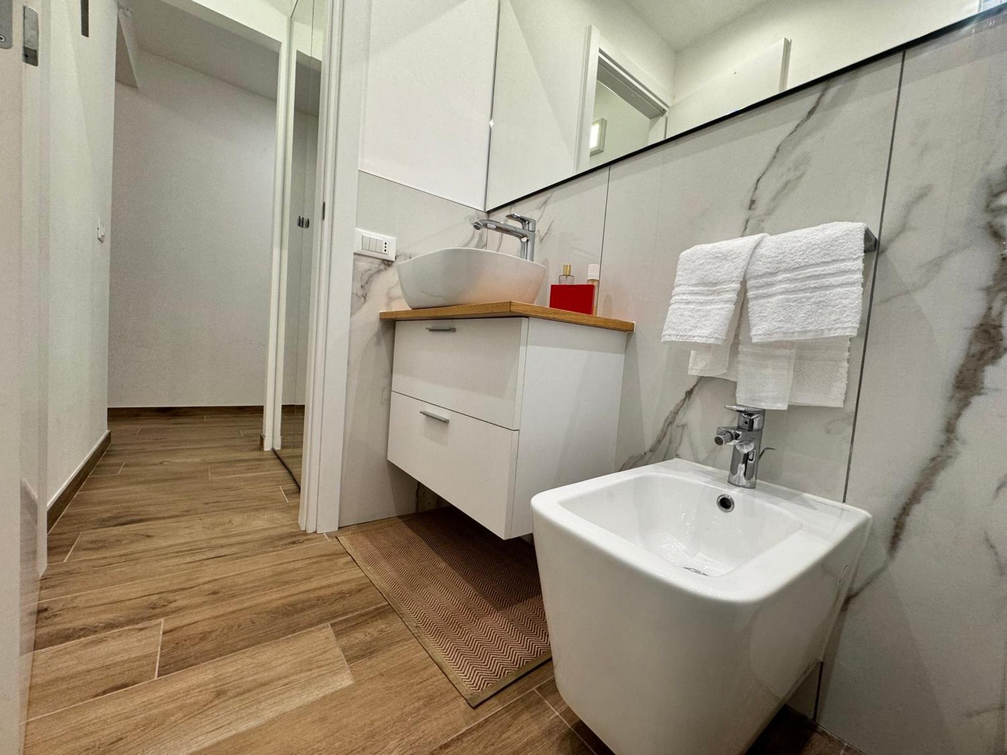 Casa Di Meg Appartamento A Milano Vicino Ai Navigli 외부 사진