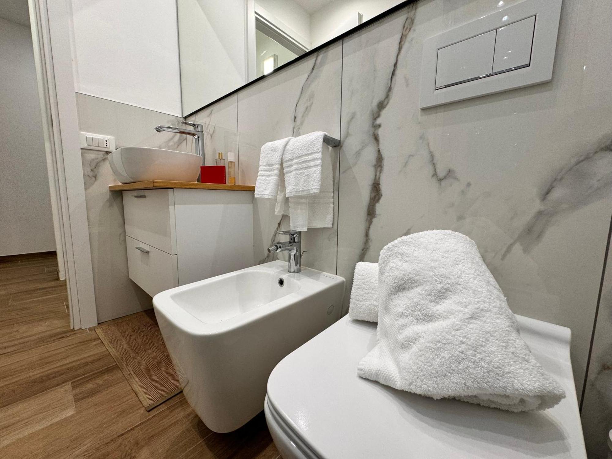 Casa Di Meg Appartamento A Milano Vicino Ai Navigli 외부 사진